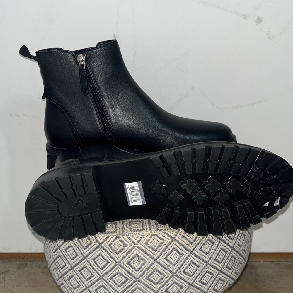 Kate Spade Estelle Black Ankle Chelsea Boots Women's Size 8.5 - Picture 5 of 8